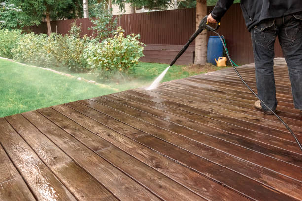 Best Oil Spill Cleanup  in Poinciana, FL